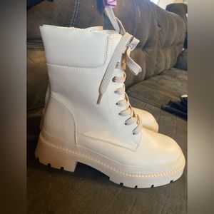 DREAM PAIRS Women's Platform Chelsea Combat Boots Lace Up